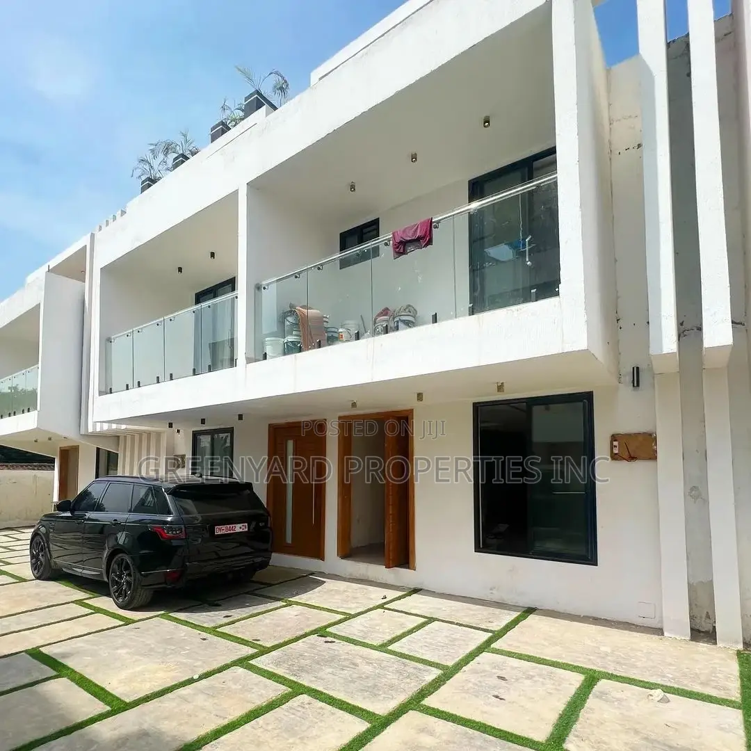 2bdrm Townhouse/Terrace in Ashaley Botwe for sale in Ashaley Botwe