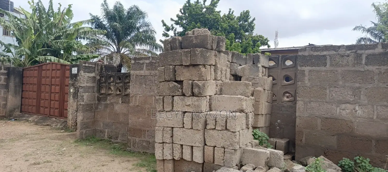 One Plot of Land for Sale at Dworwulu Pig Farm Area in Dworwulu