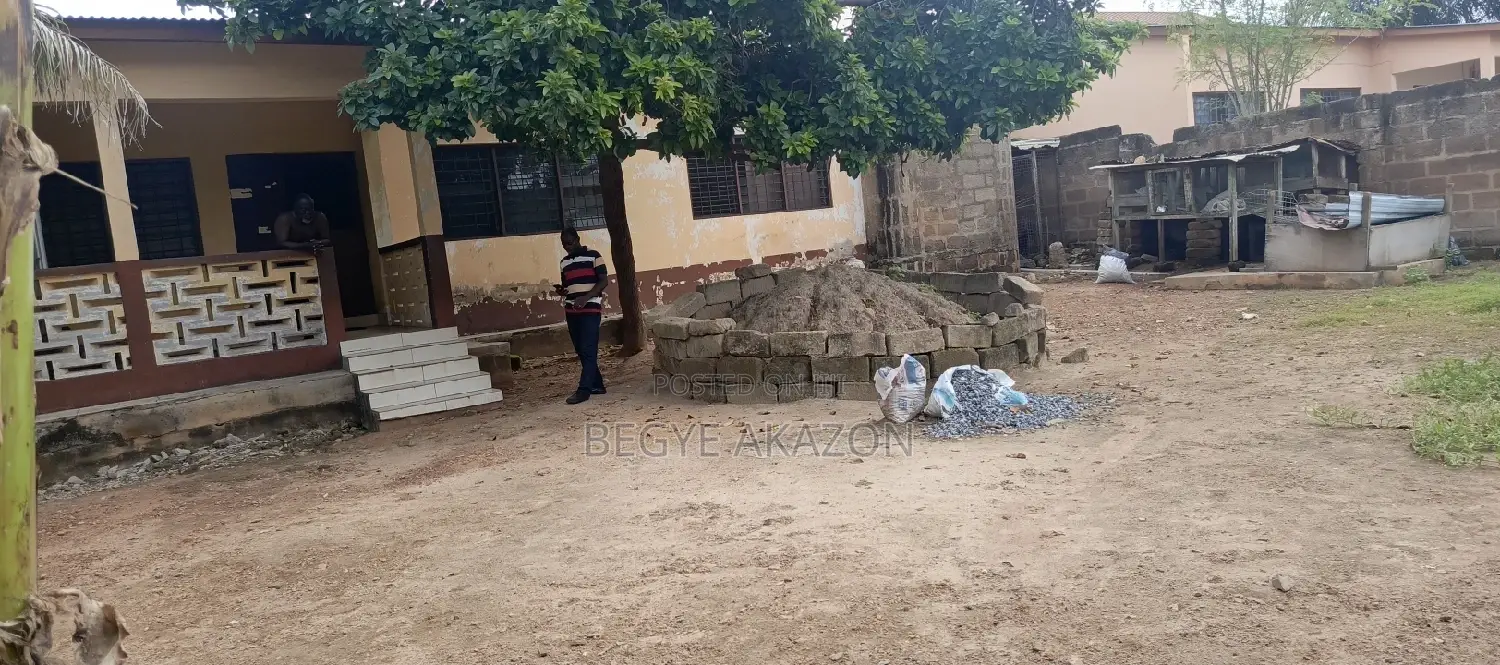 One Plot of Land for Sale at Dworwulu Pig Farm Area in Dworwulu