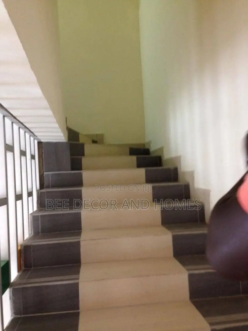 4bdrm House in Bee Decor & Homes, Lake Side Estate for sale in Lake Side Estate