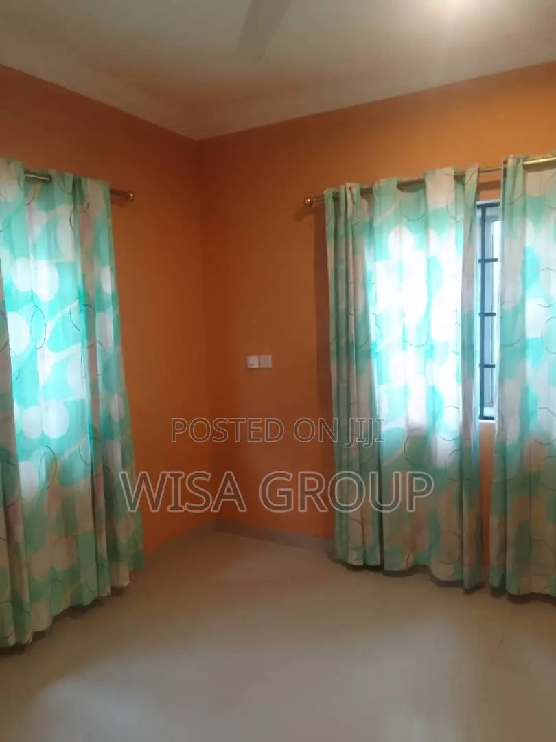 4bdrm Duplex in Wisa Groups, Accra Metropolitan for rent in Accra Metropolitan