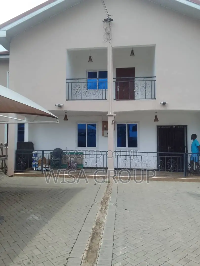 4bdrm Duplex in Wisa Groups, Accra Metropolitan for rent in Accra Metropolitan