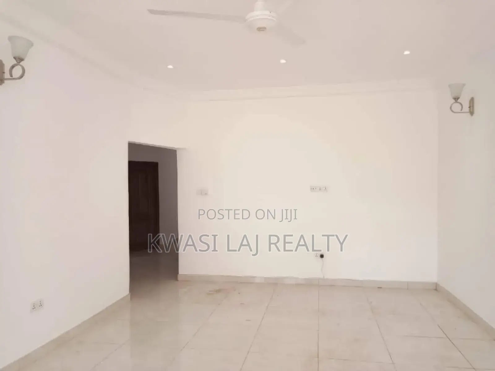 3bdrm House in Broadcasting, Weija for sale in Weija