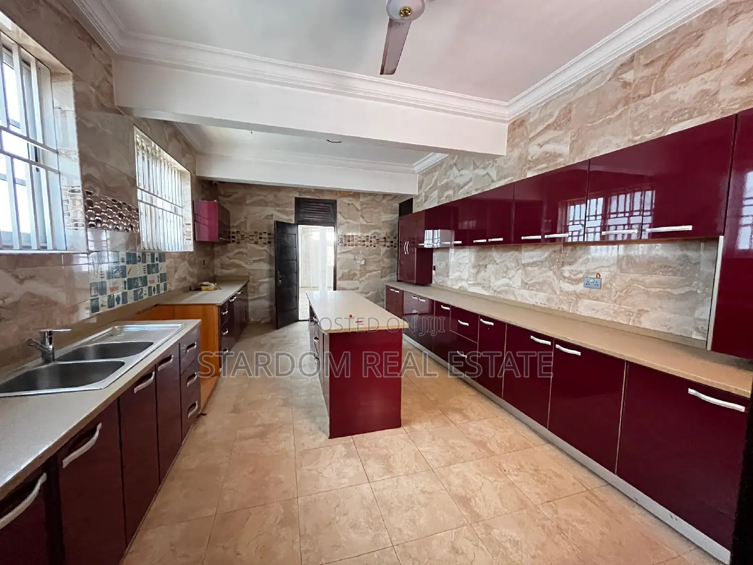 4bdrm Duplex in East Legon for rent in East Legon