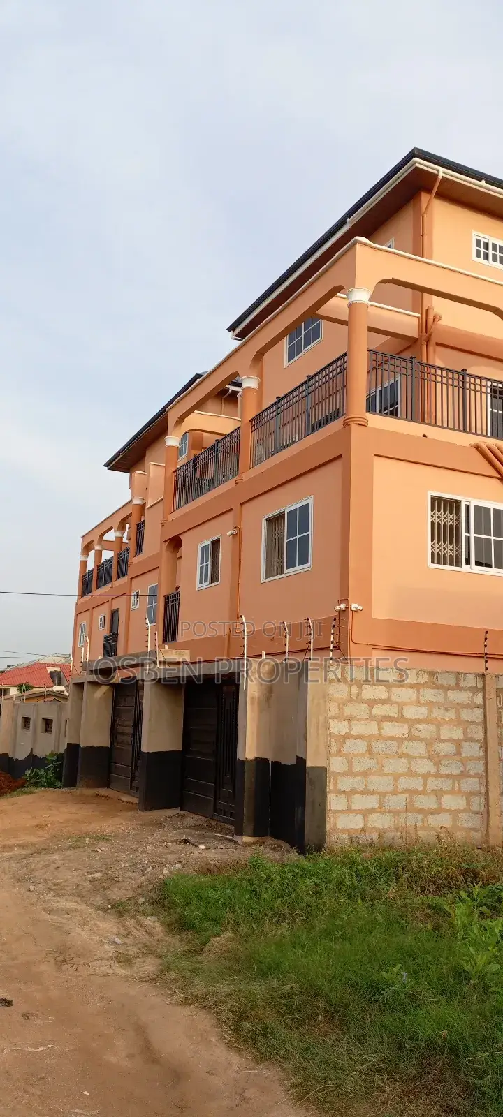 3bdrm Apartment in Pleasant Properties, Accra Metropolitan for rent in Accra Metropolitan