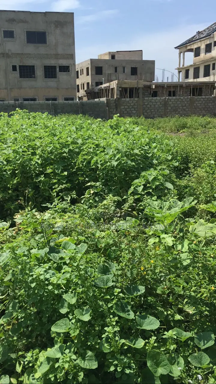 One Plot of Land at Sakumono in Sakumono