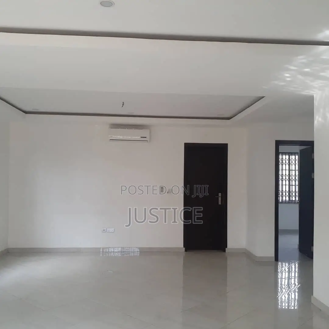 4bdrm House in Paraku Estate Dome for sale in Parakuo Estate