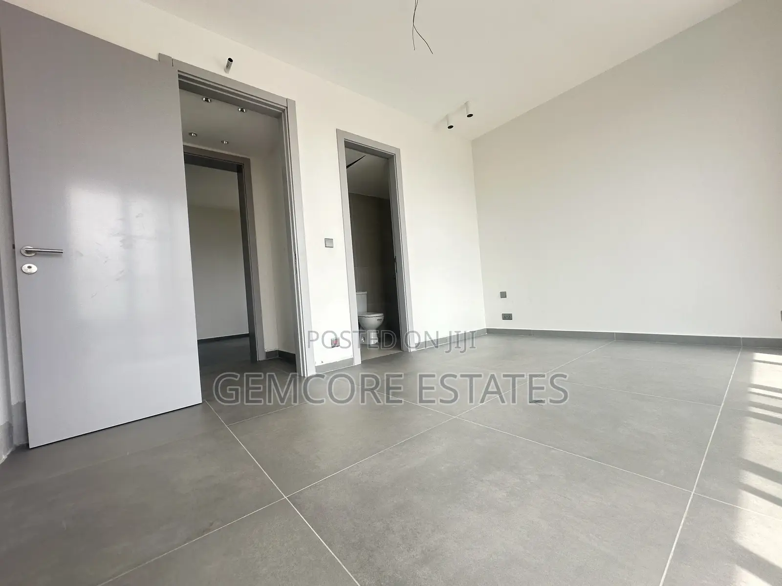 4bdrm Townhouse/Terrace in East Legon Hills for sale in East Legon
