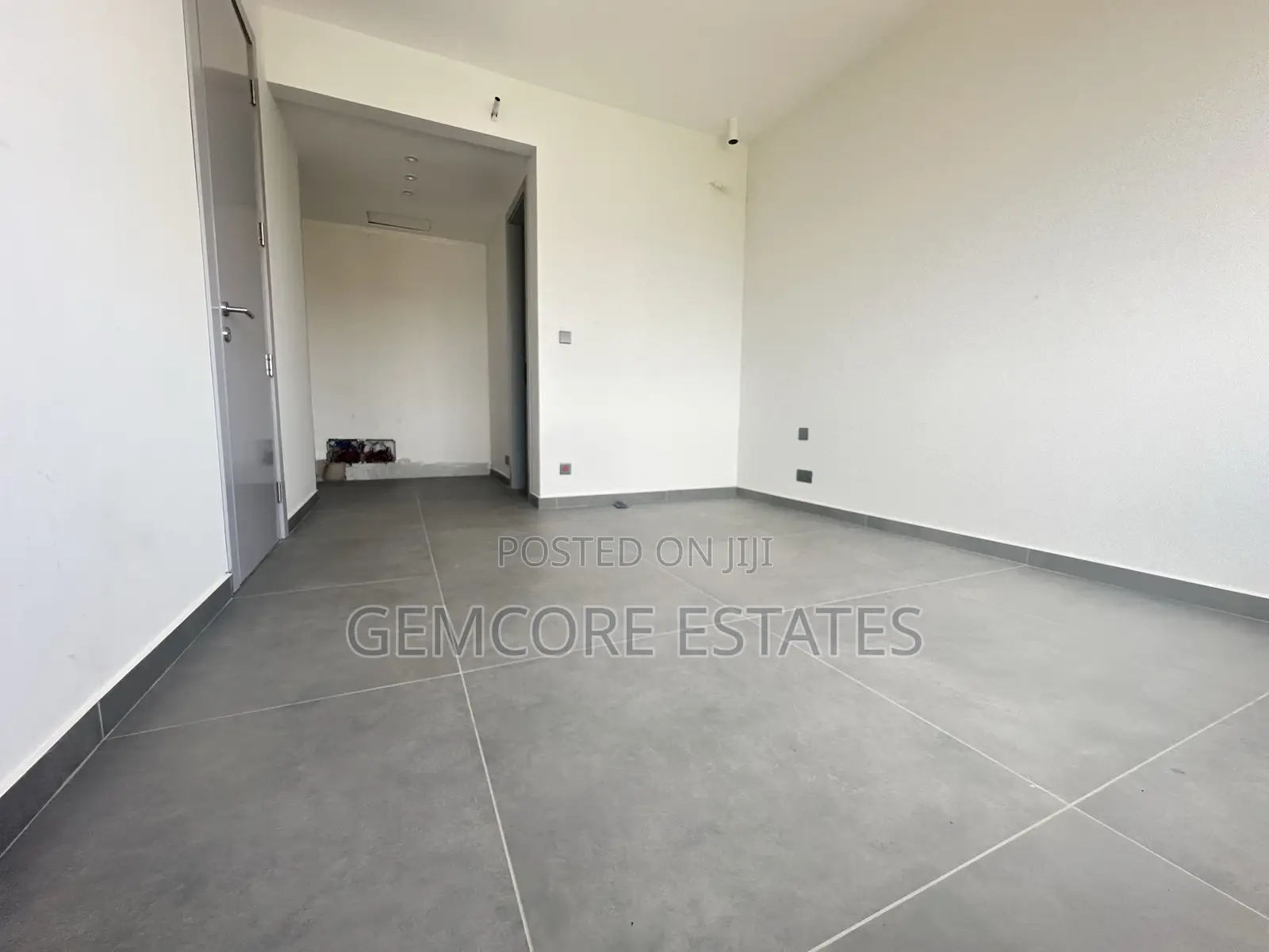4bdrm Townhouse/Terrace in East Legon Hills for sale in East Legon