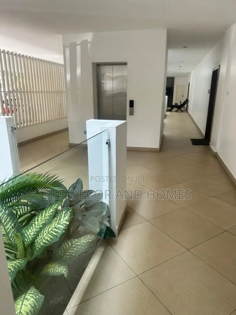 Furnished 3bdrm House in Bee Decor & Homes, Cantonments for rent in Cantonments