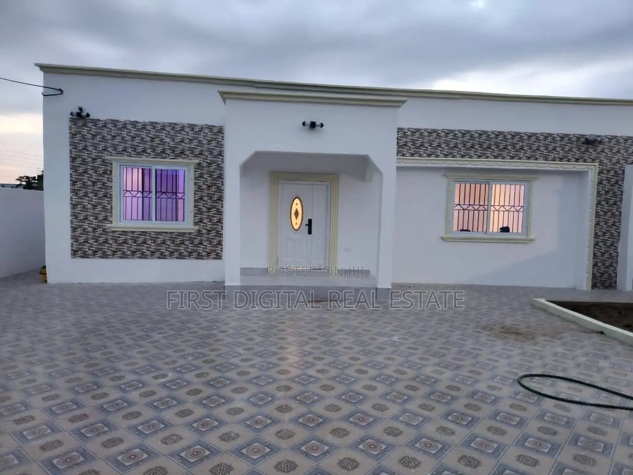 4bdrm House in First Digital Real, Kasoa for sale in Kasoa