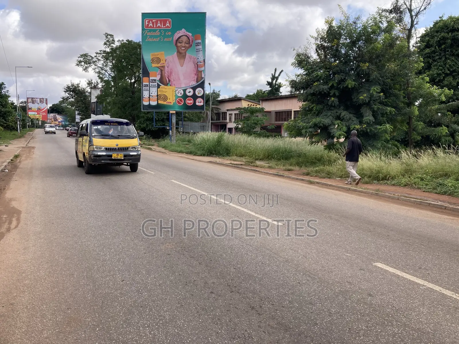 6 Plots for Sale at Adum Ridge Main Road. in Kumasi Metropolitan