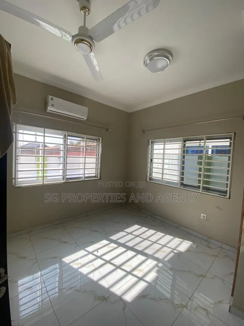 3bdrm House in Ecobank, Spintex for rent in Spintex