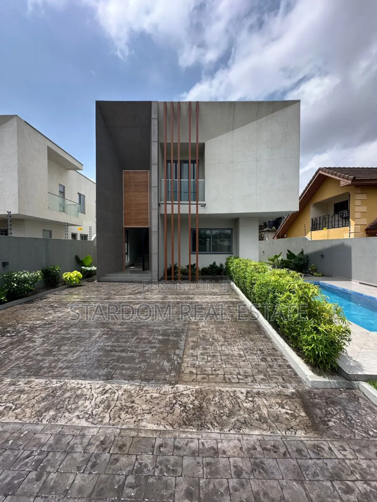 4bdrm Duplex in East Legon for rent in East Legon