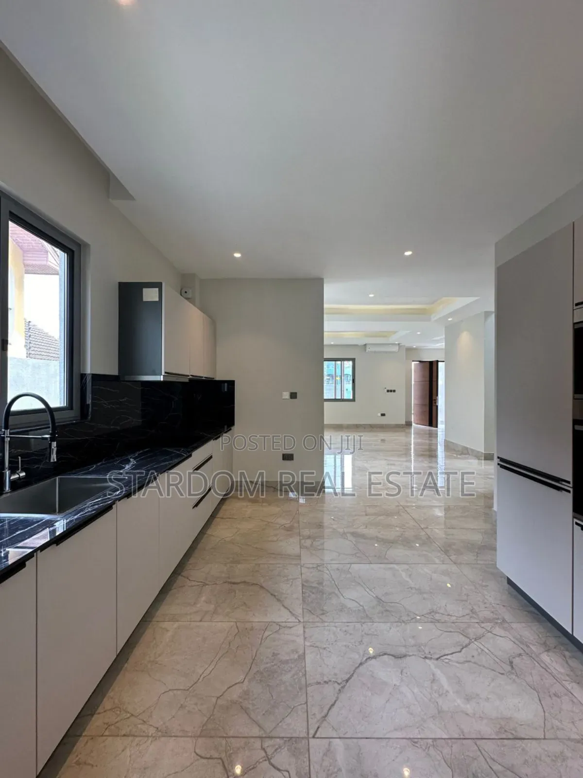 4bdrm Duplex in East Legon for rent in East Legon