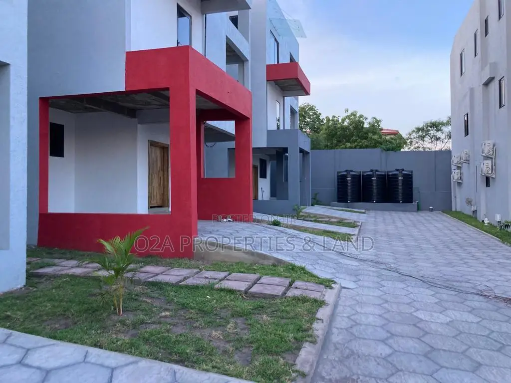 3bdrm Apartment in Dzorwulu for rent in Dzorwulu