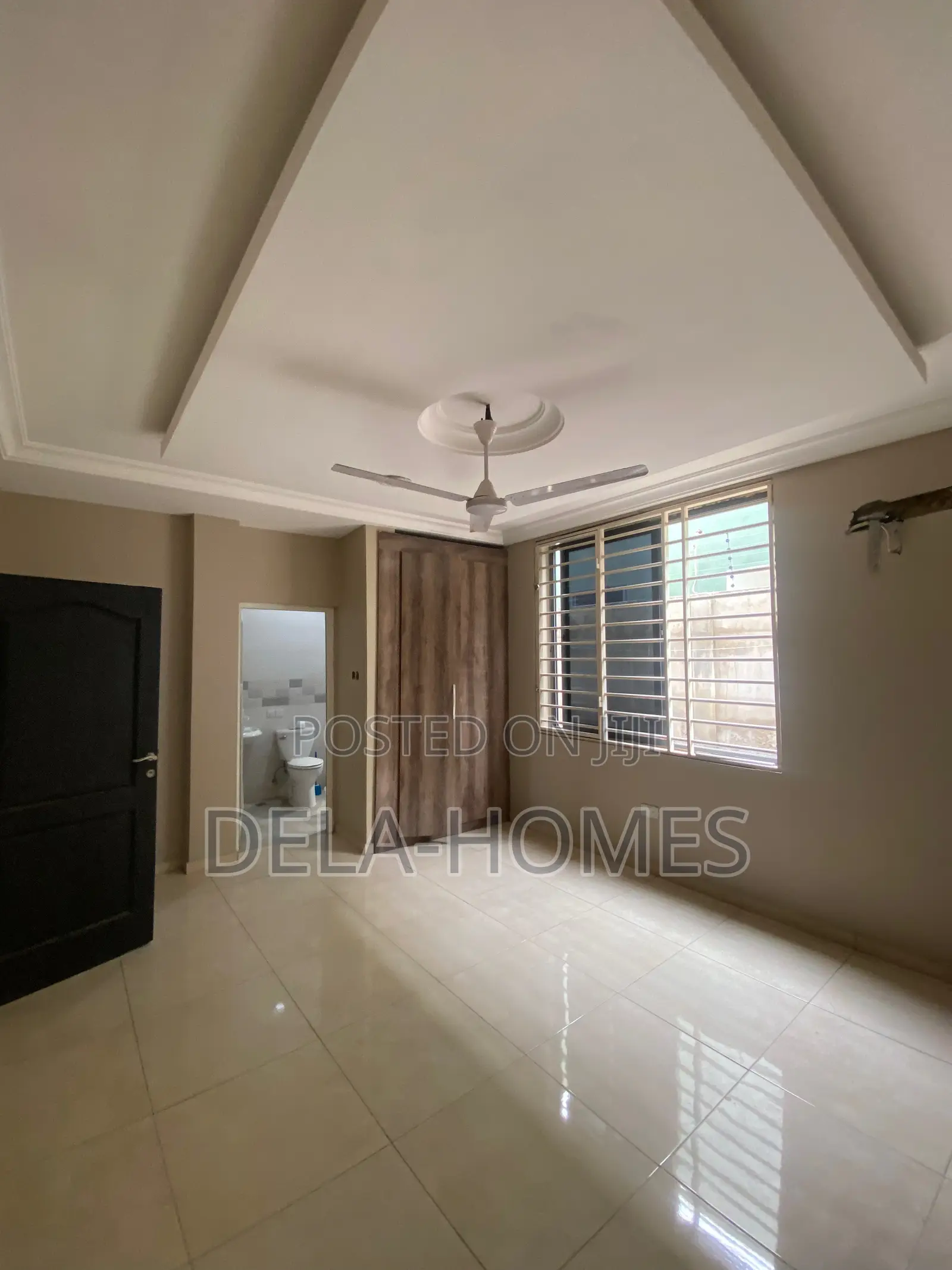Ex-Two Bedroom for Rent at Ashiyie. in Adenta