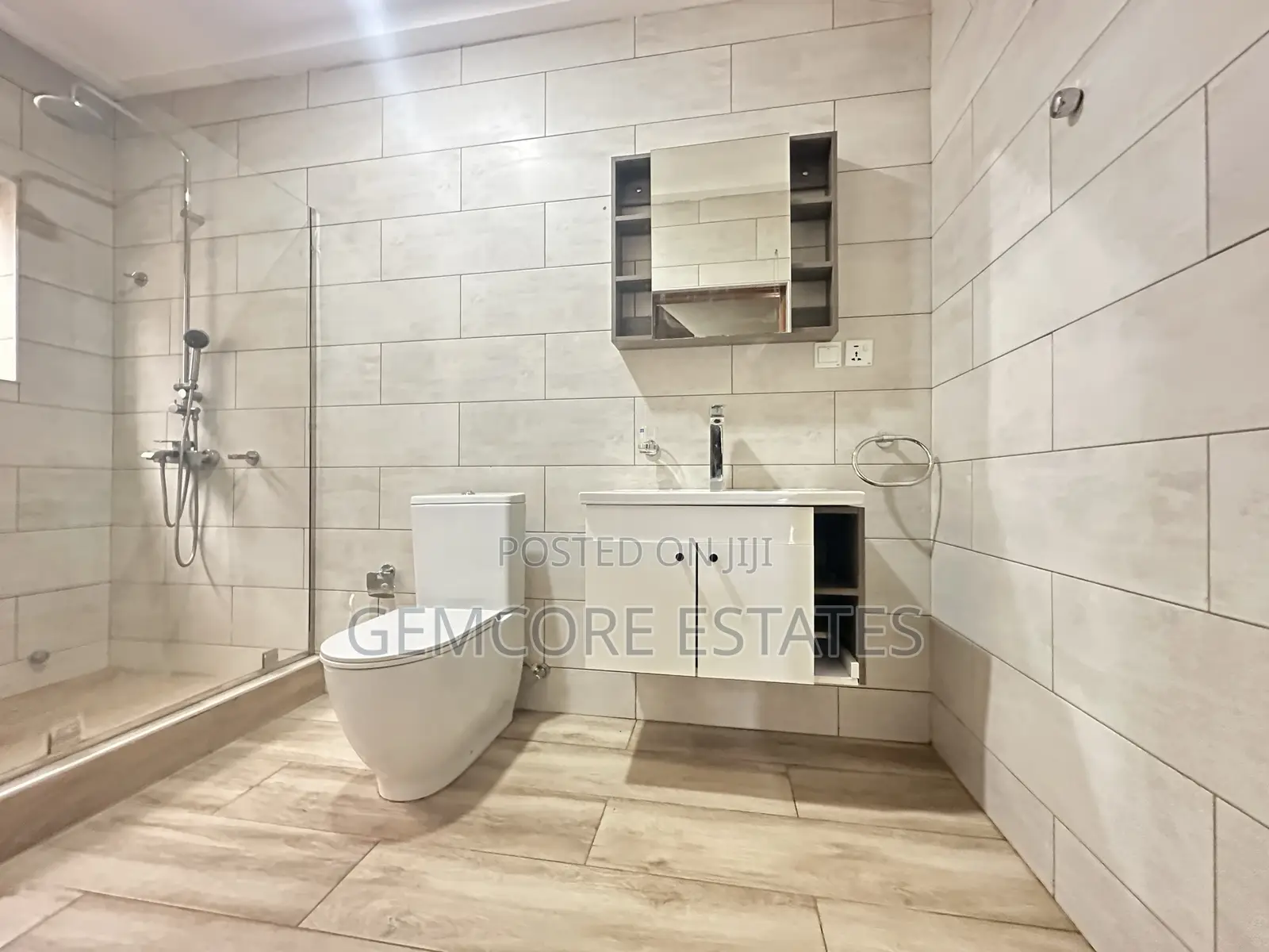 3bdrm House in Trasacco, East Legon for rent in East Legon