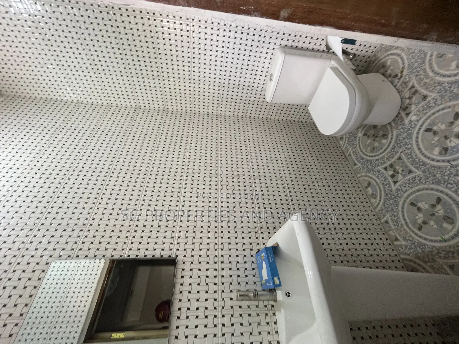 2bdrm Apartment in Manet, Spintex for rent in Spintex