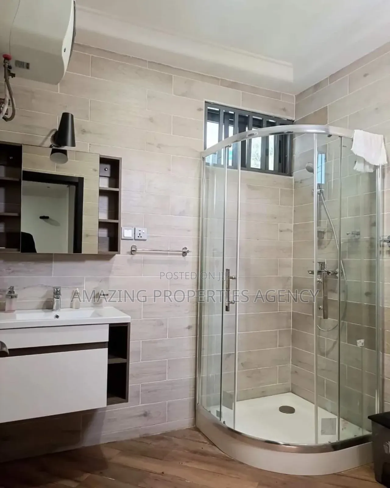 7bdrm House in Airport Residential Area for rent in Airport Residential Area