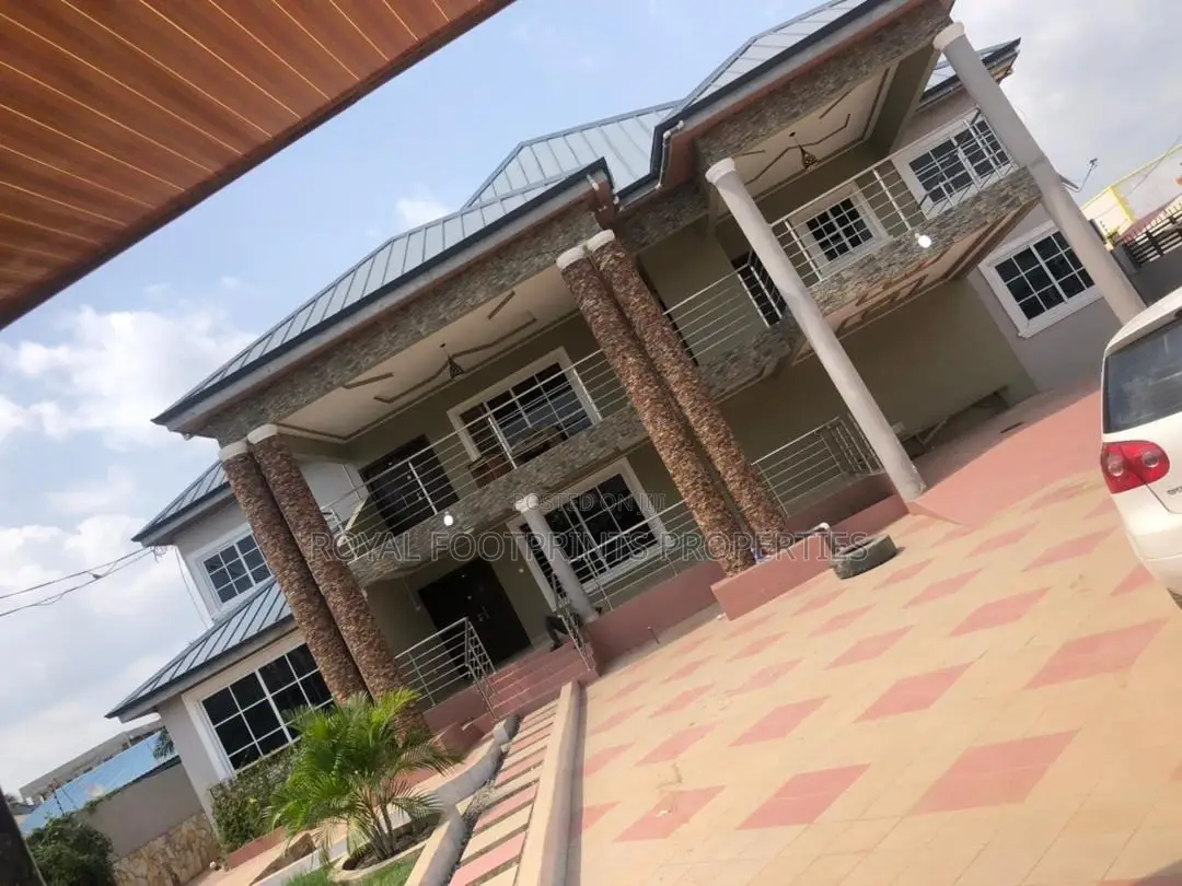 5bdrm House in Royal Footprints, Amasaman for sale in Amasaman