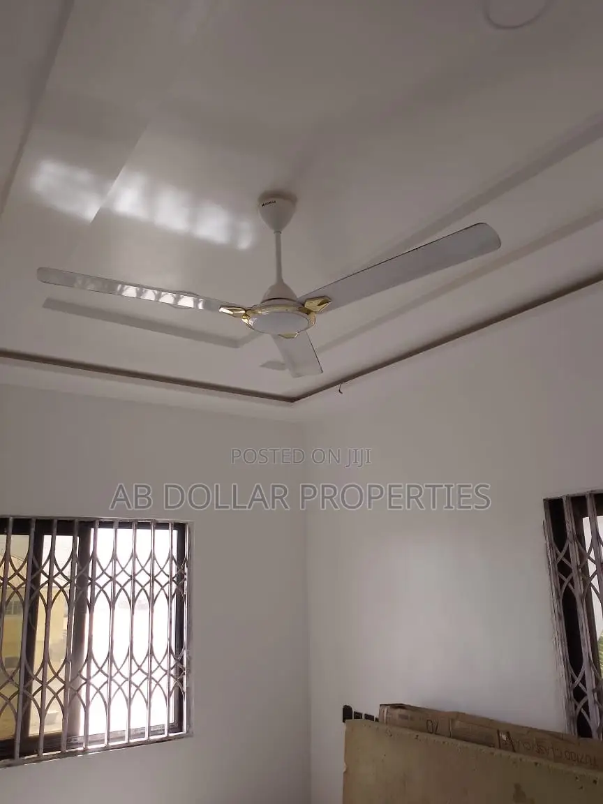 3bdrm House in Mangoes Street, Spintex for rent in Spintex