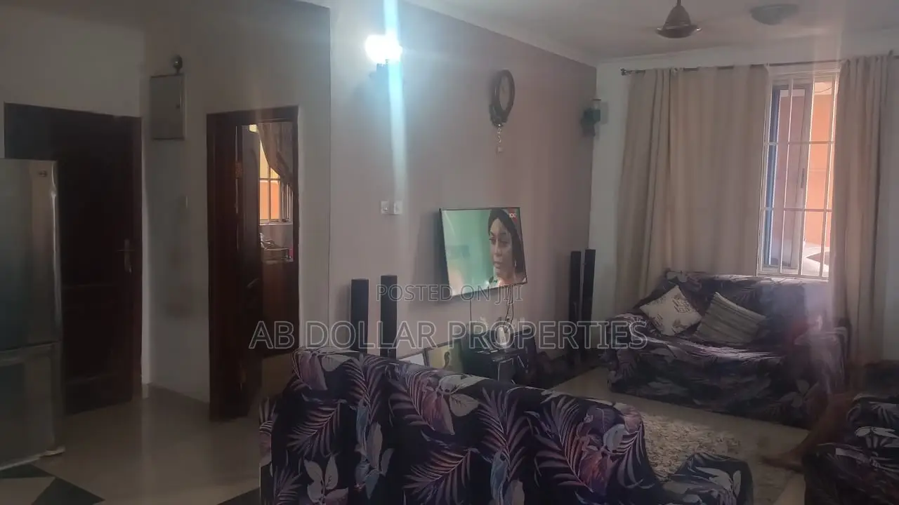 3bdrm House in Mangoes Street, Spintex for rent in Spintex