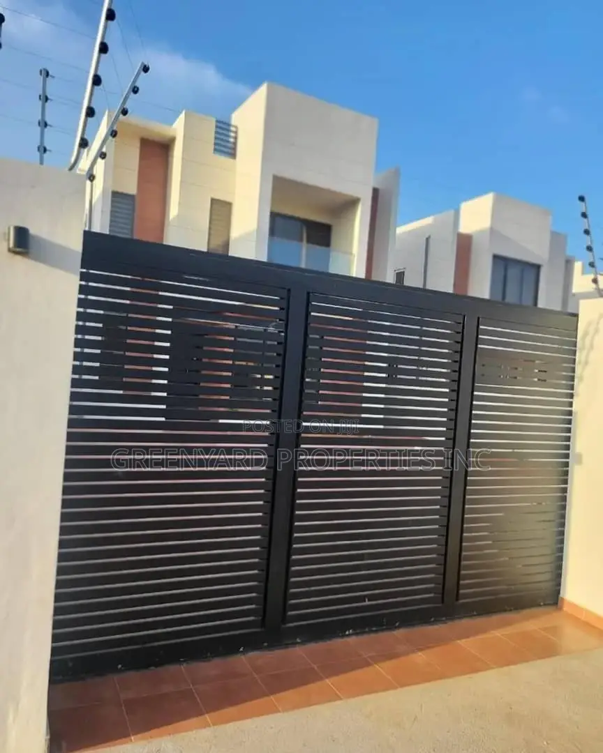 4bdrm House in C6, Lake Side Estate for sale in Lake Side Estate