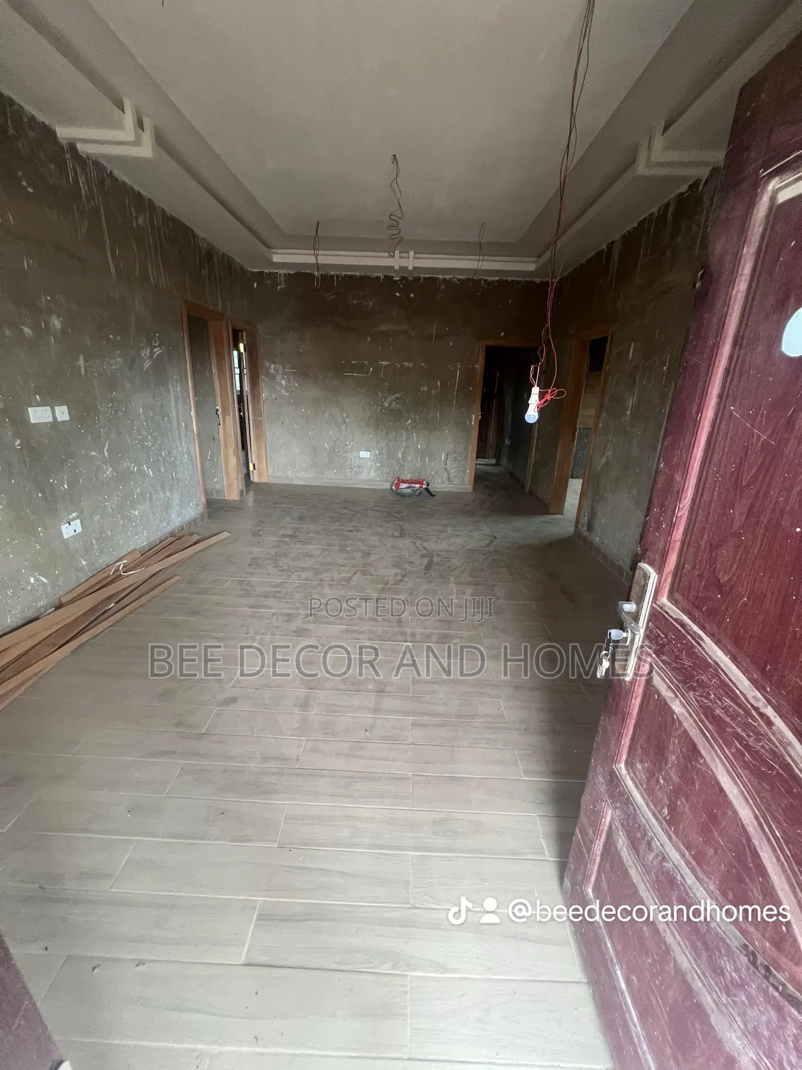 3bdrm House in Bee Decor & Homes, Old Ashomang for sale in Old Ashomang