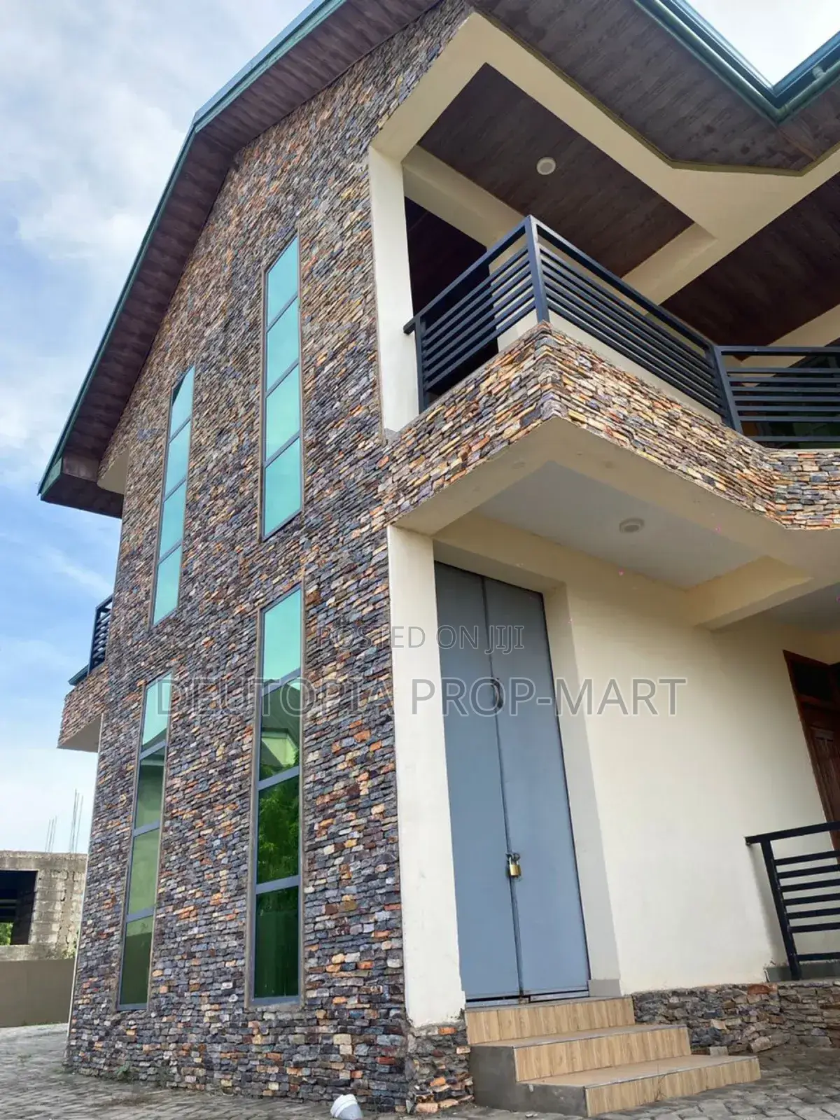 2bdrm Apartment in Pulse+, Tema Metropolitan for rent in Tema Metropolitan