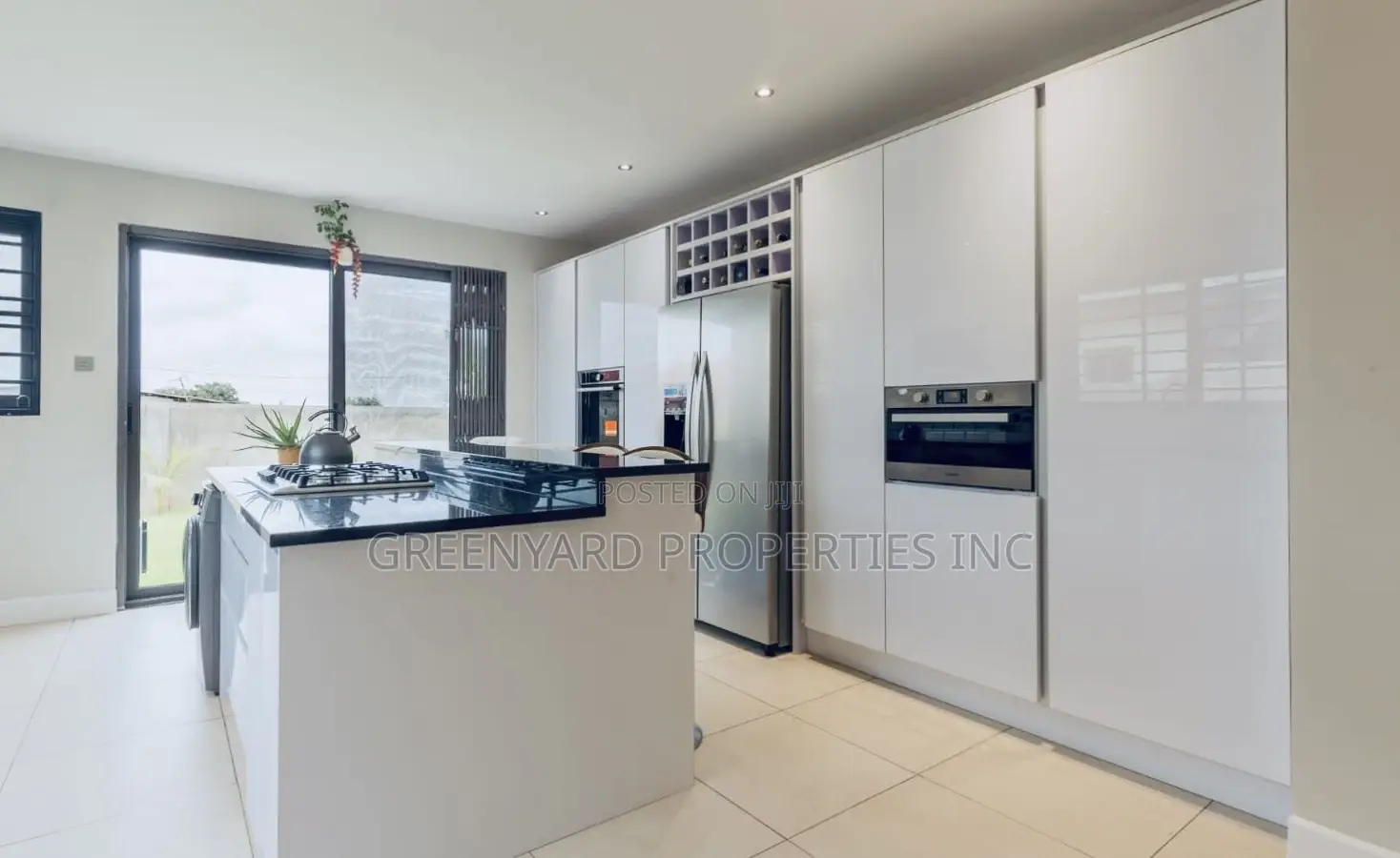 4bdrm Penthouse in Airport Residential for sale in Airport Residential Area