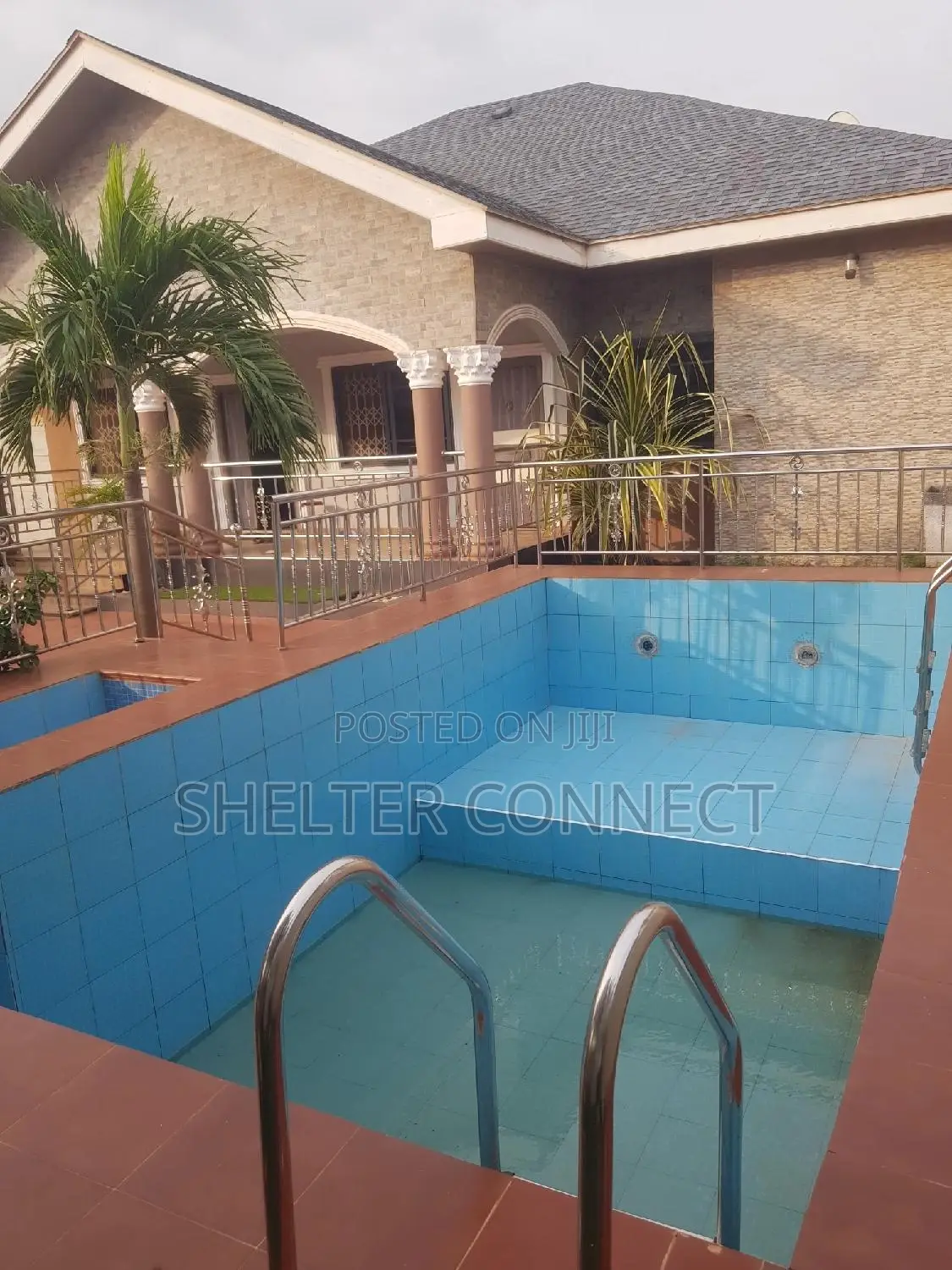 4bdrm Bungalow in Adenta for sale in Adenta