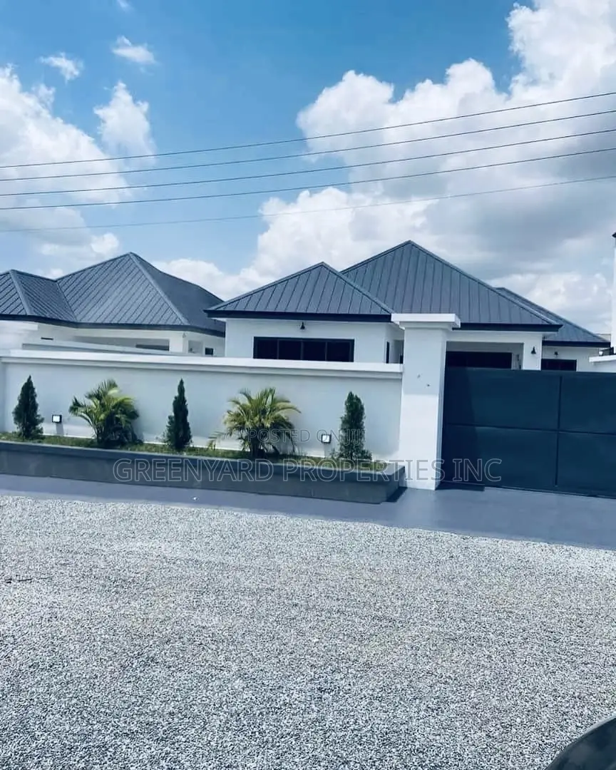3bdrm House in Kwabenya for sale in Kwabenya