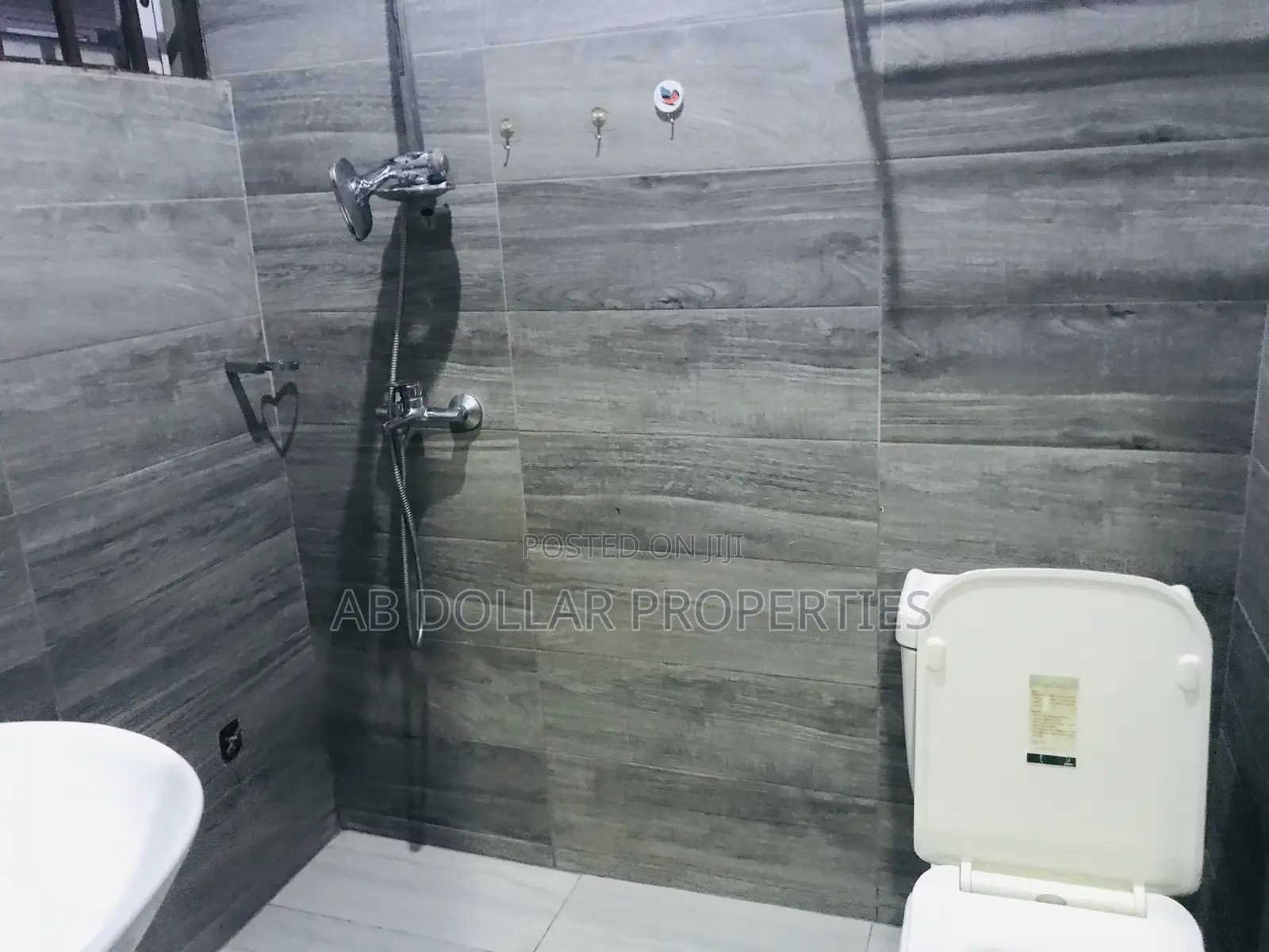 2bdrm House in Bayako  Estate, Spintex for rent in Spintex