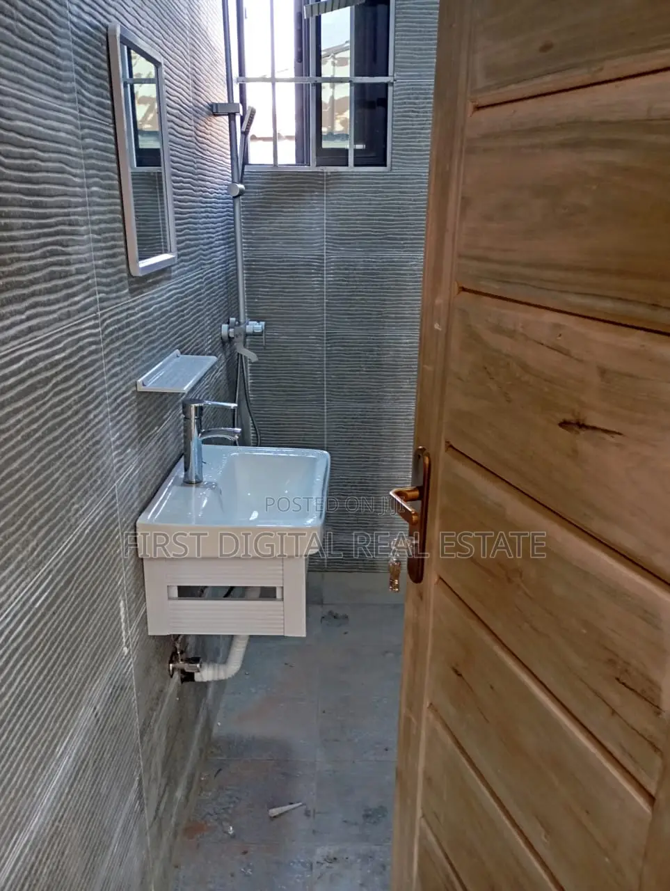 1bdrm Apartment in First Digital Real, Weija for rent in Weija
