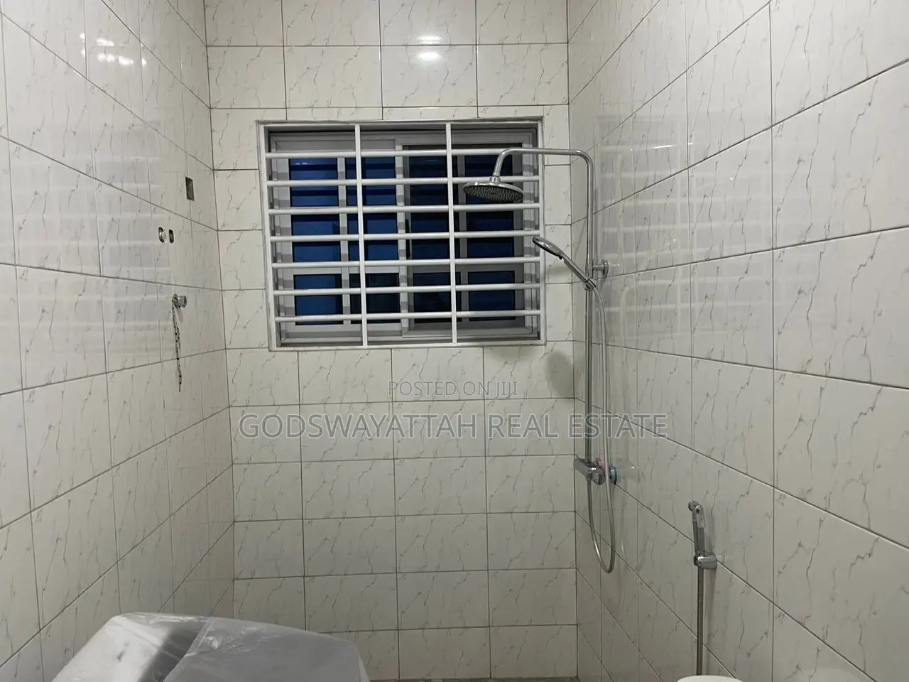 3bdrm Apartment in East Legon, Adjiriganor for rent in Adjiriganor