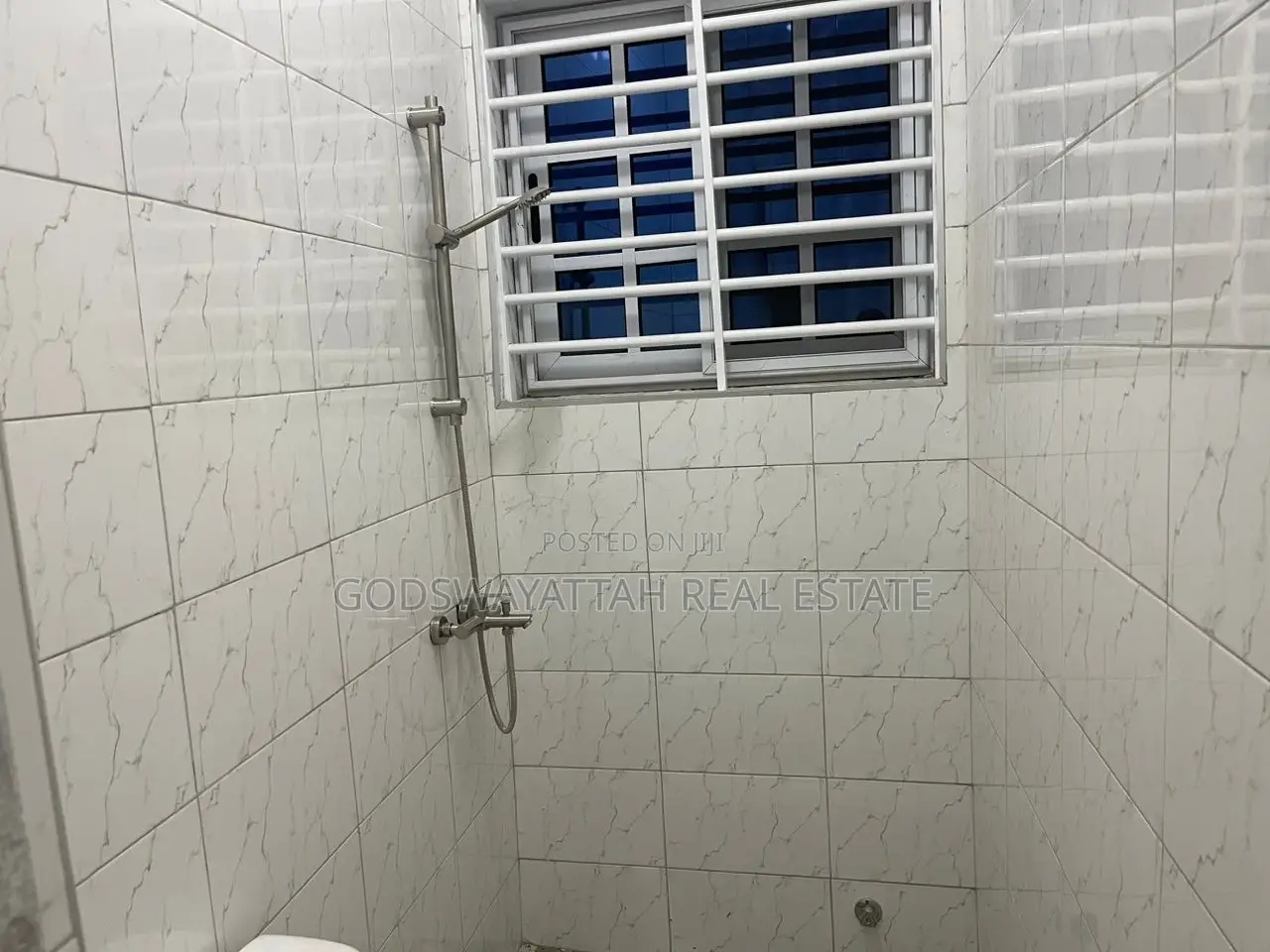 3bdrm Apartment in East Legon, Adjiriganor for rent in Adjiriganor