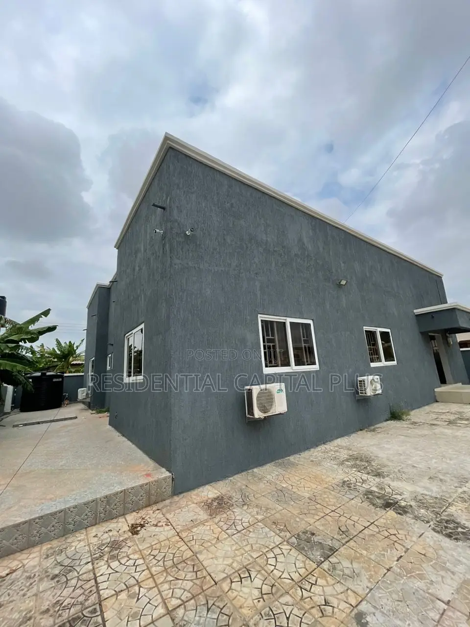 3bdrm Apartment in Spintex, Coca Cola for sale in Coca Cola