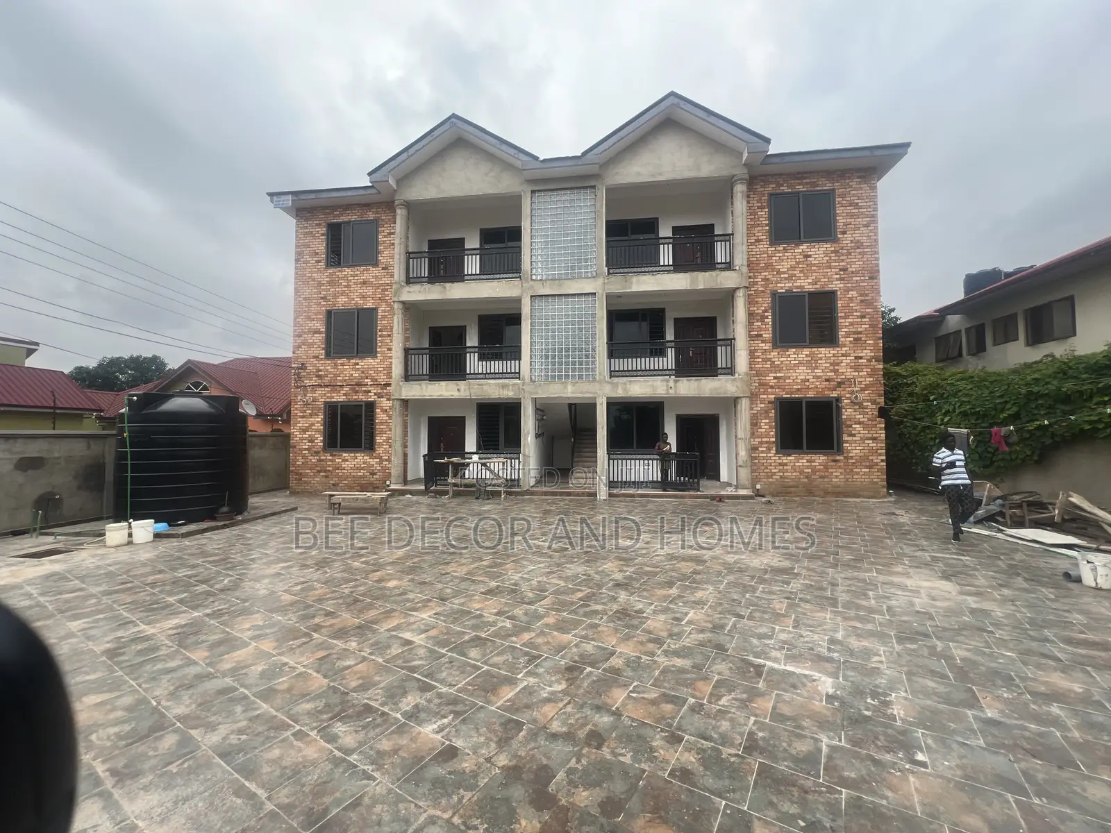2bdrm Apartment in Bee Decor & Homes, Haatso for rent in Haatso