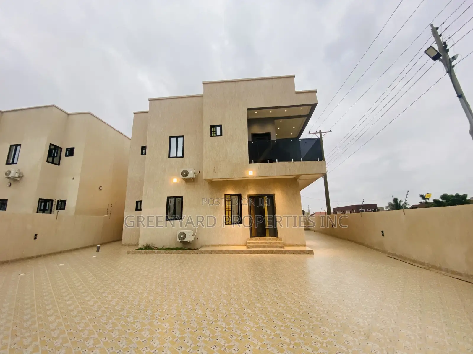 4bdrm House in East Legon for sale in East Legon