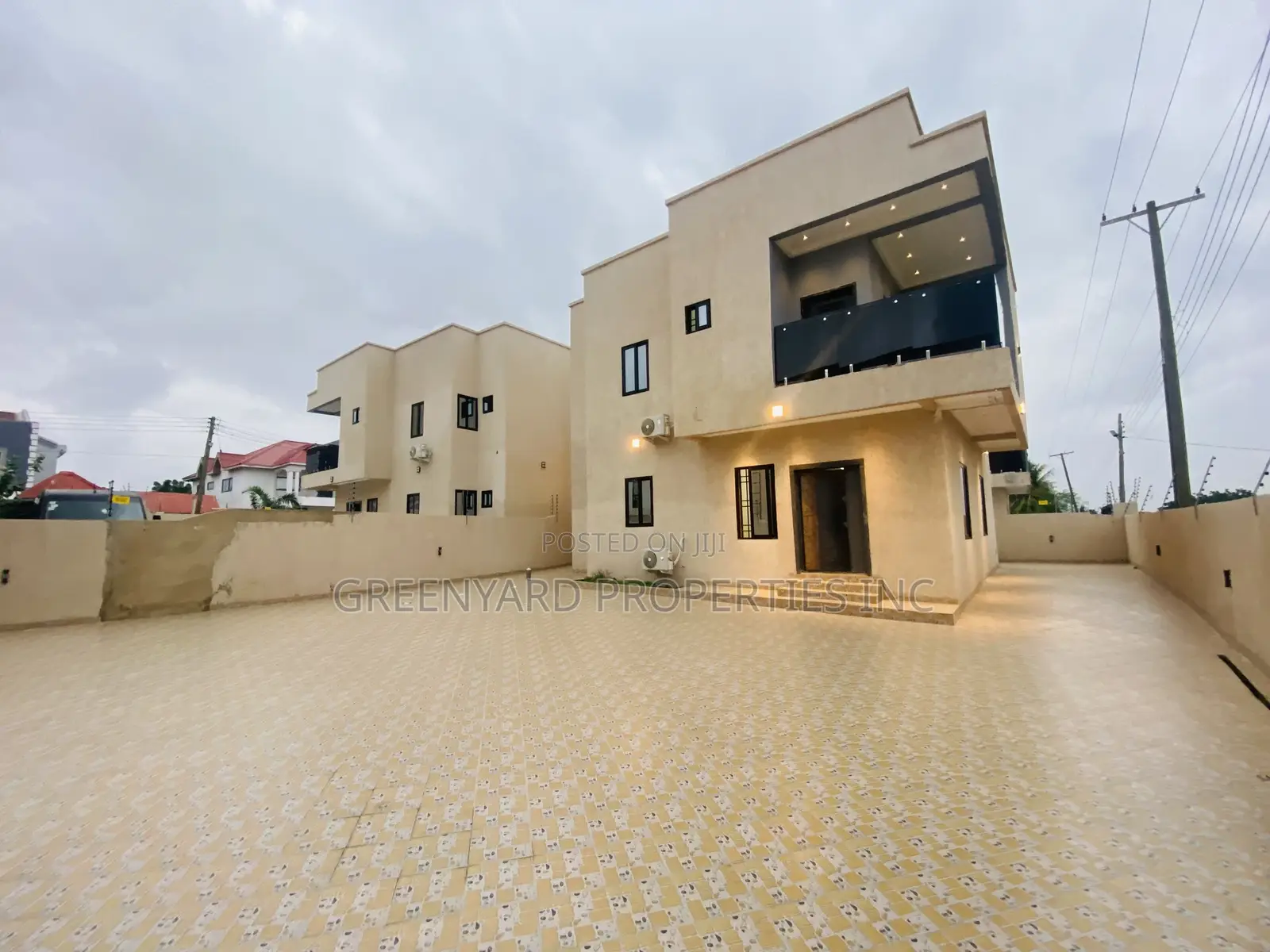 4bdrm House in East Legon for sale in East Legon