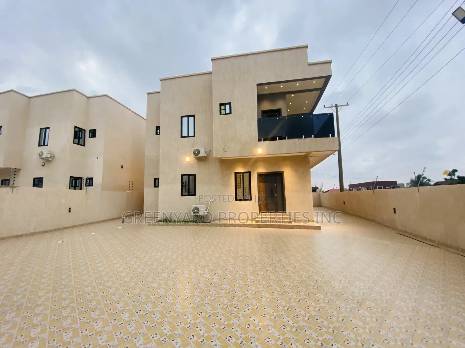 4bdrm House in East Legon for sale in East Legon