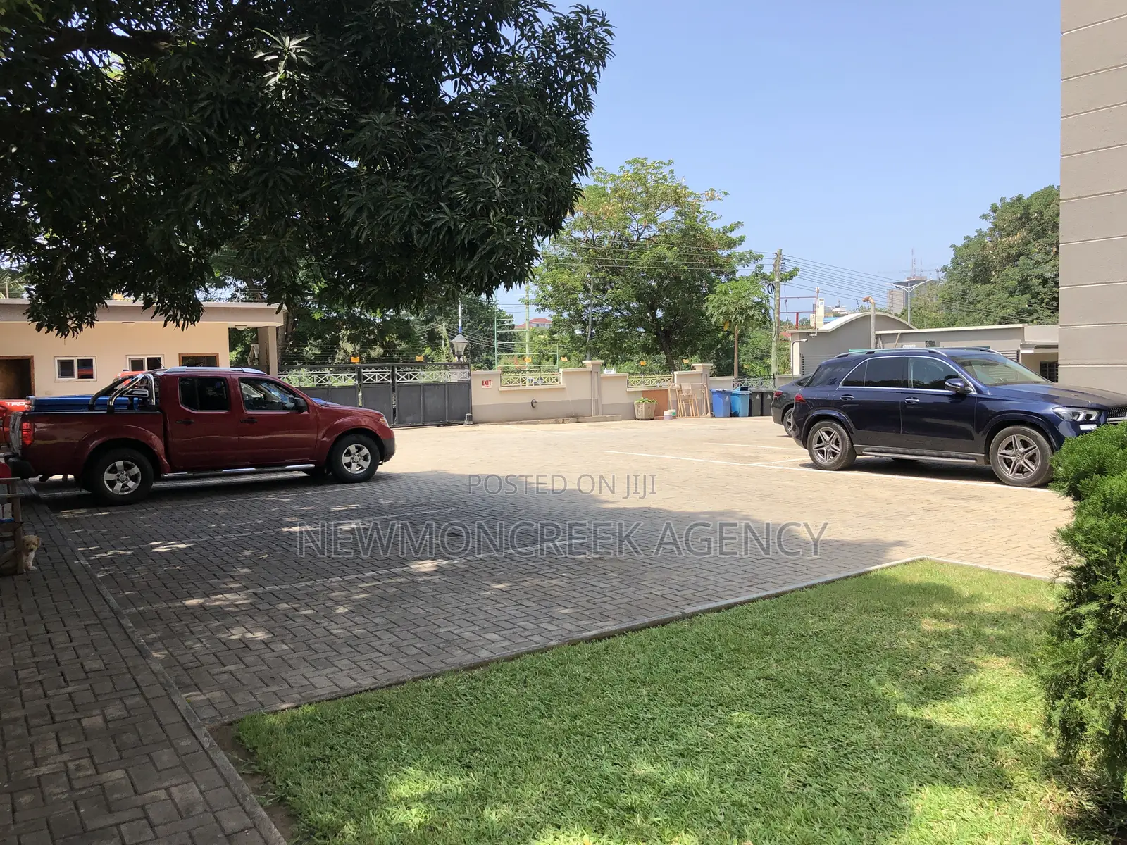 3bdrm Apartment in Accra,Ridge. for sale in Accra Metropolitan