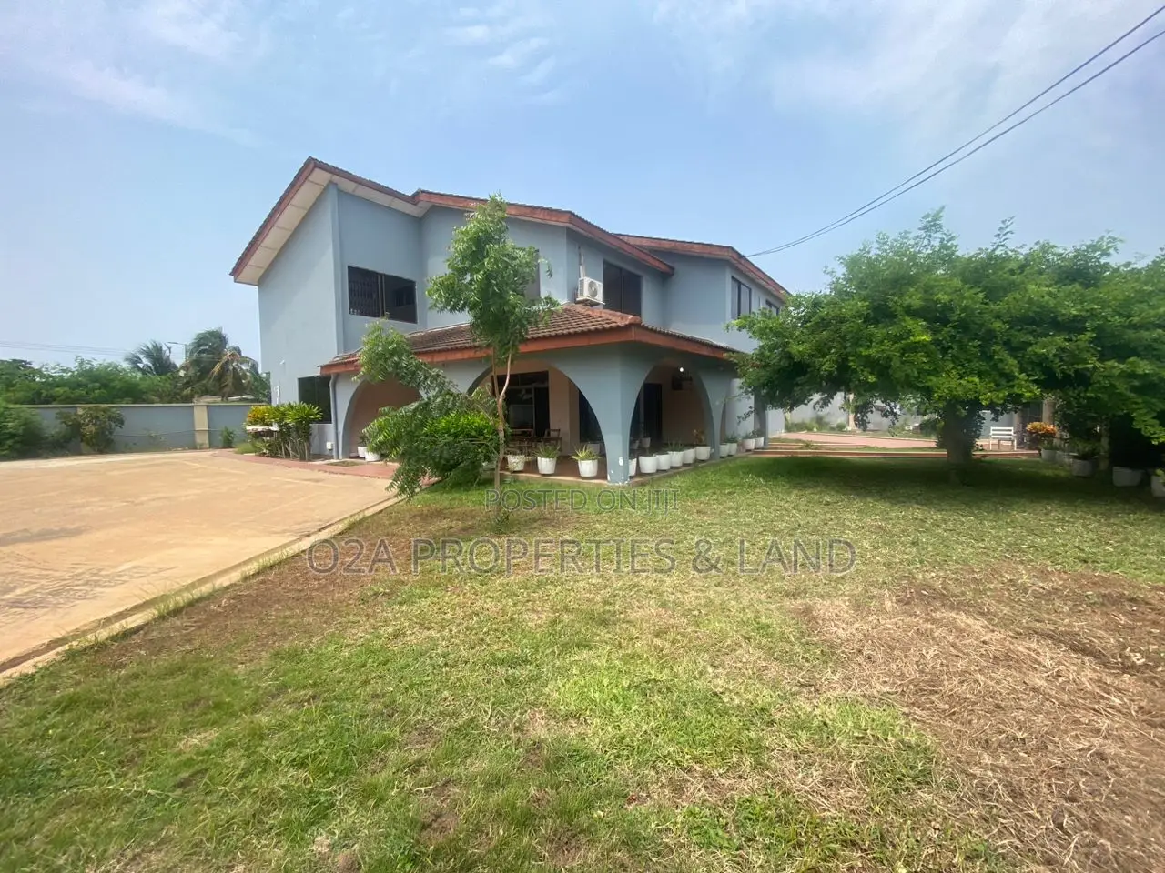 7bdrm House in Tema Community 3, Sakumono for sale in Sakumono