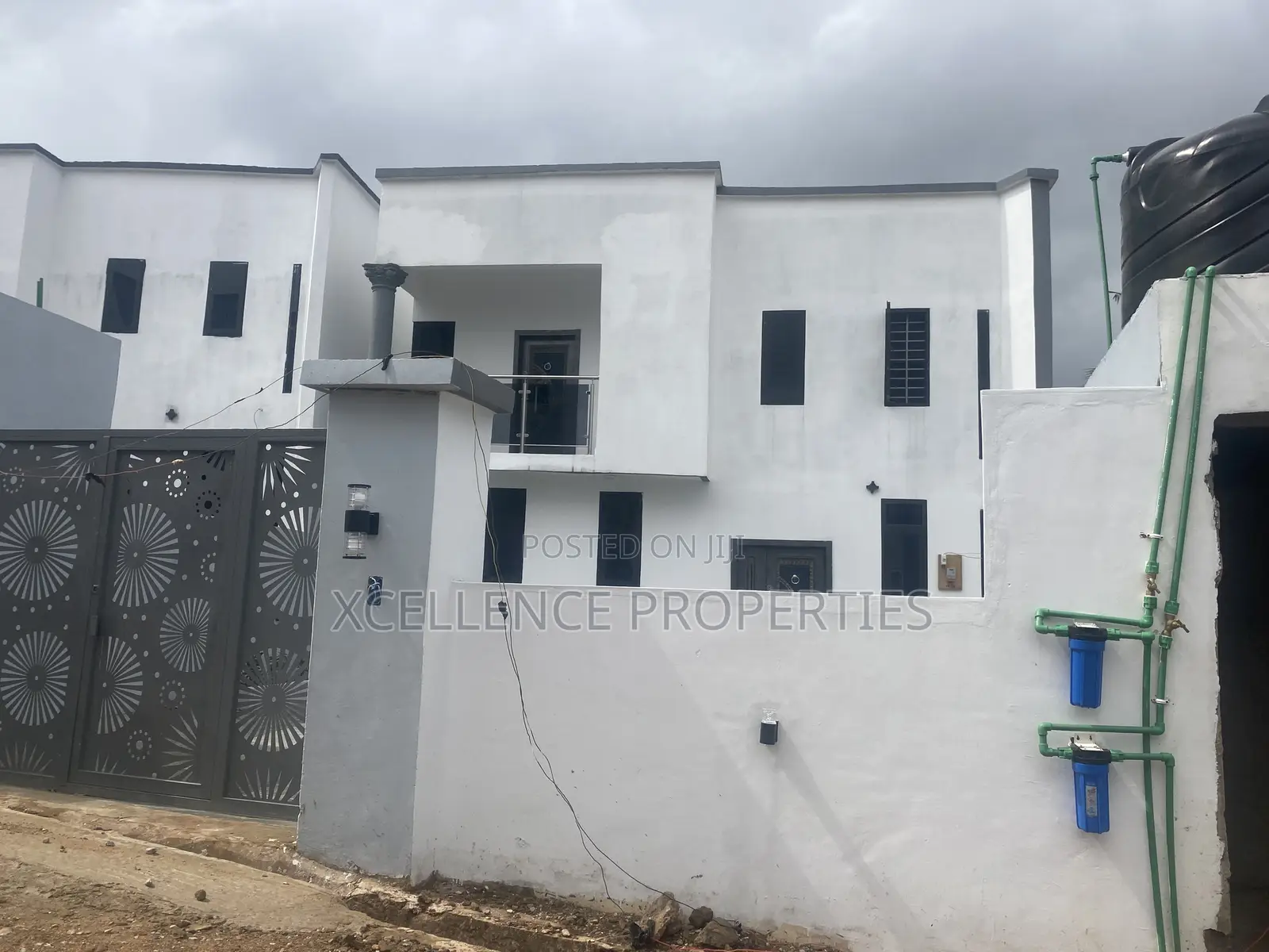 3bdrm Duplex in Xcellence Properties, Ashomang Estate for sale in Ashomang Estate