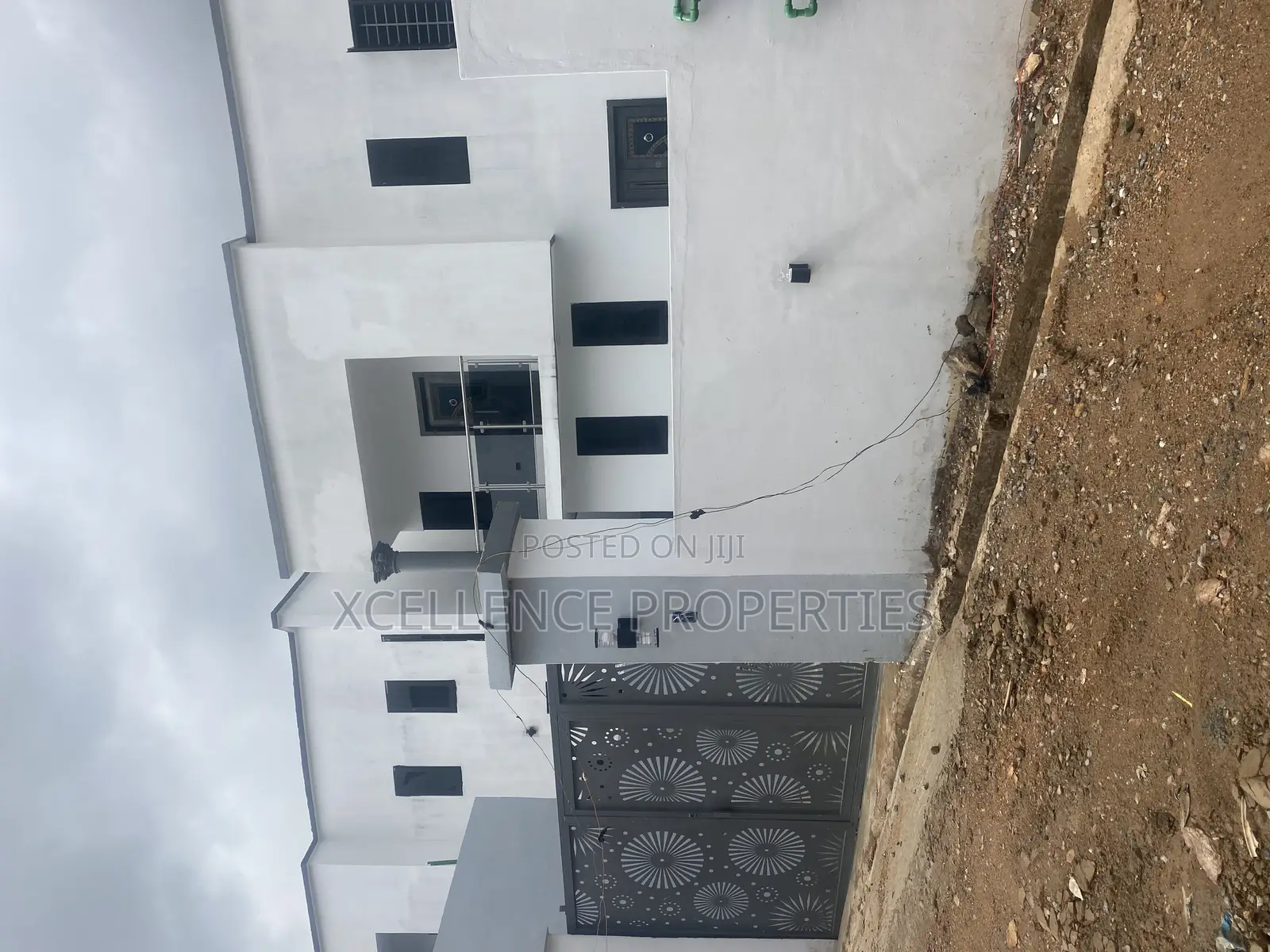 3bdrm Duplex in Xcellence Properties, Ashomang Estate for sale in Ashomang Estate