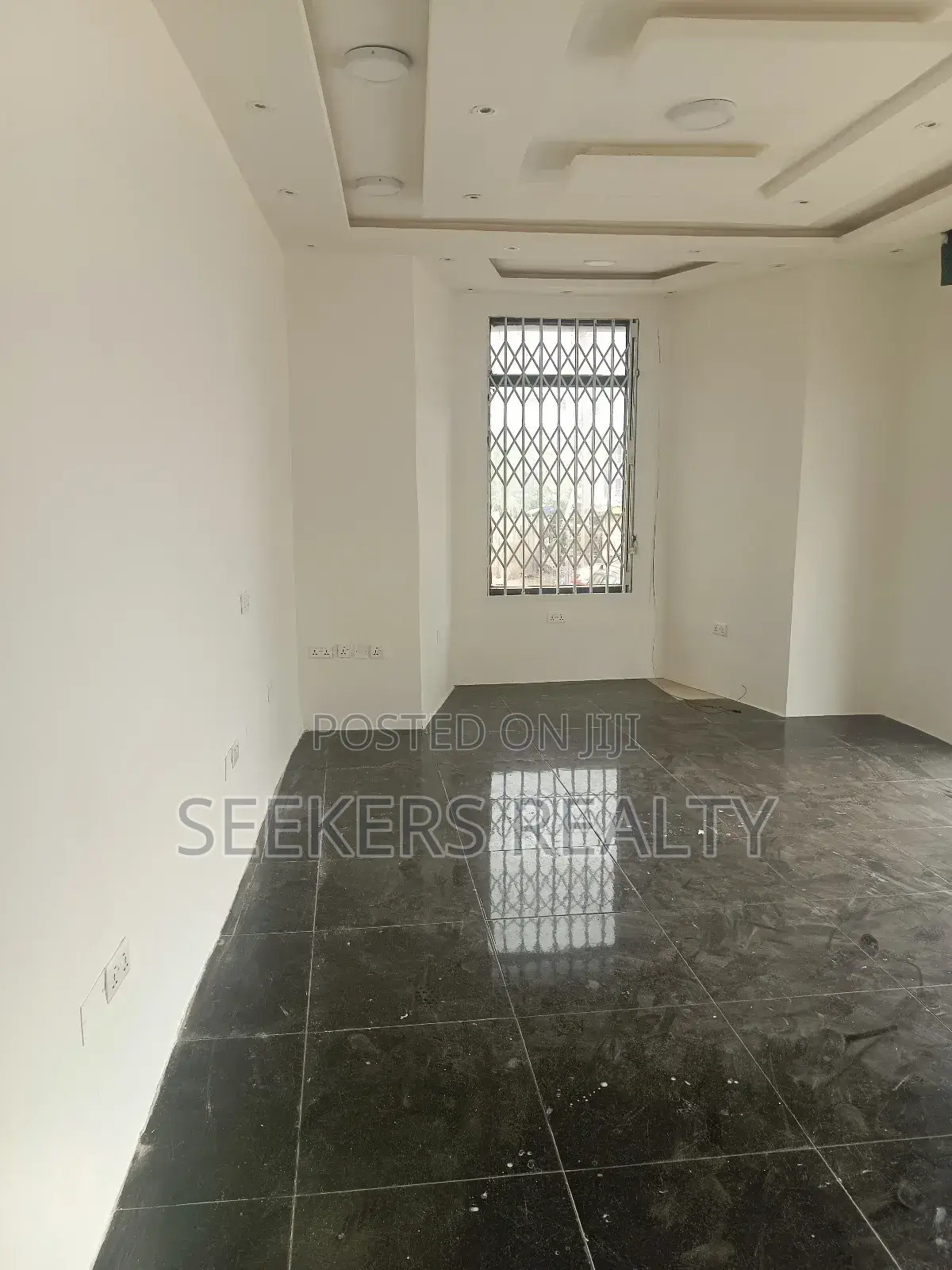 Shop for Rent at Osu in Osu
