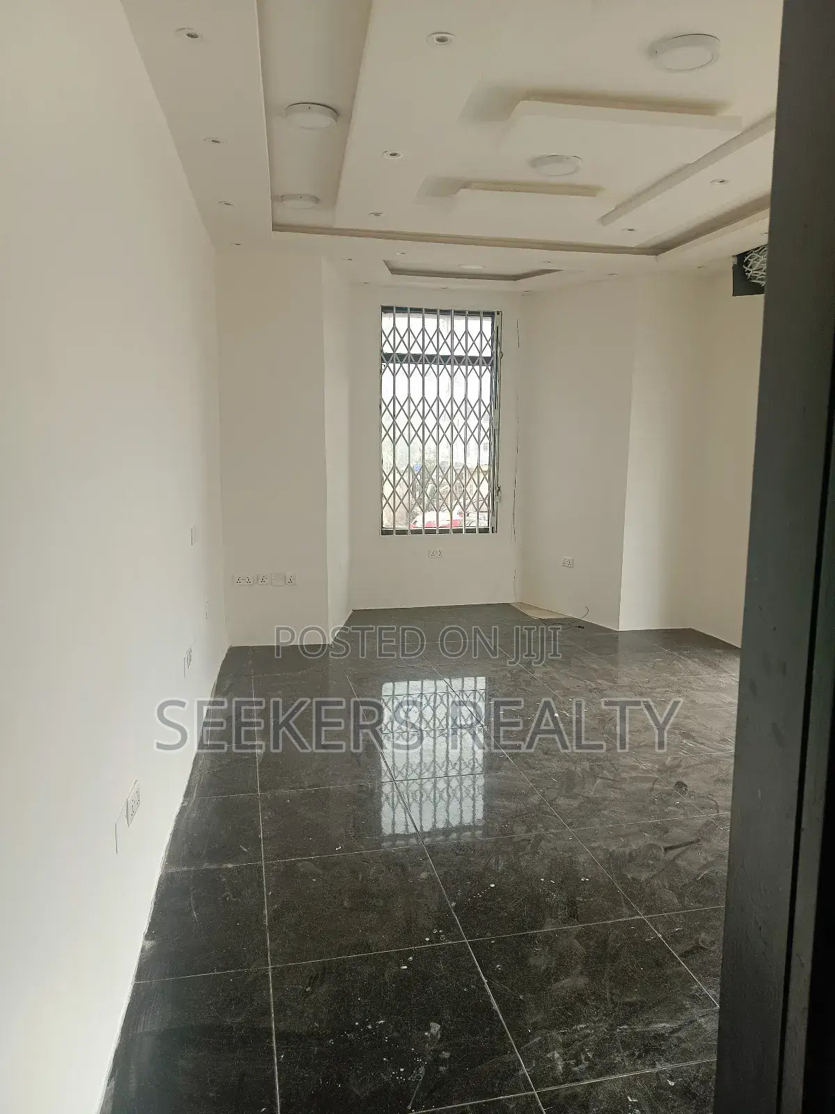 Shop for Rent at Osu in Osu