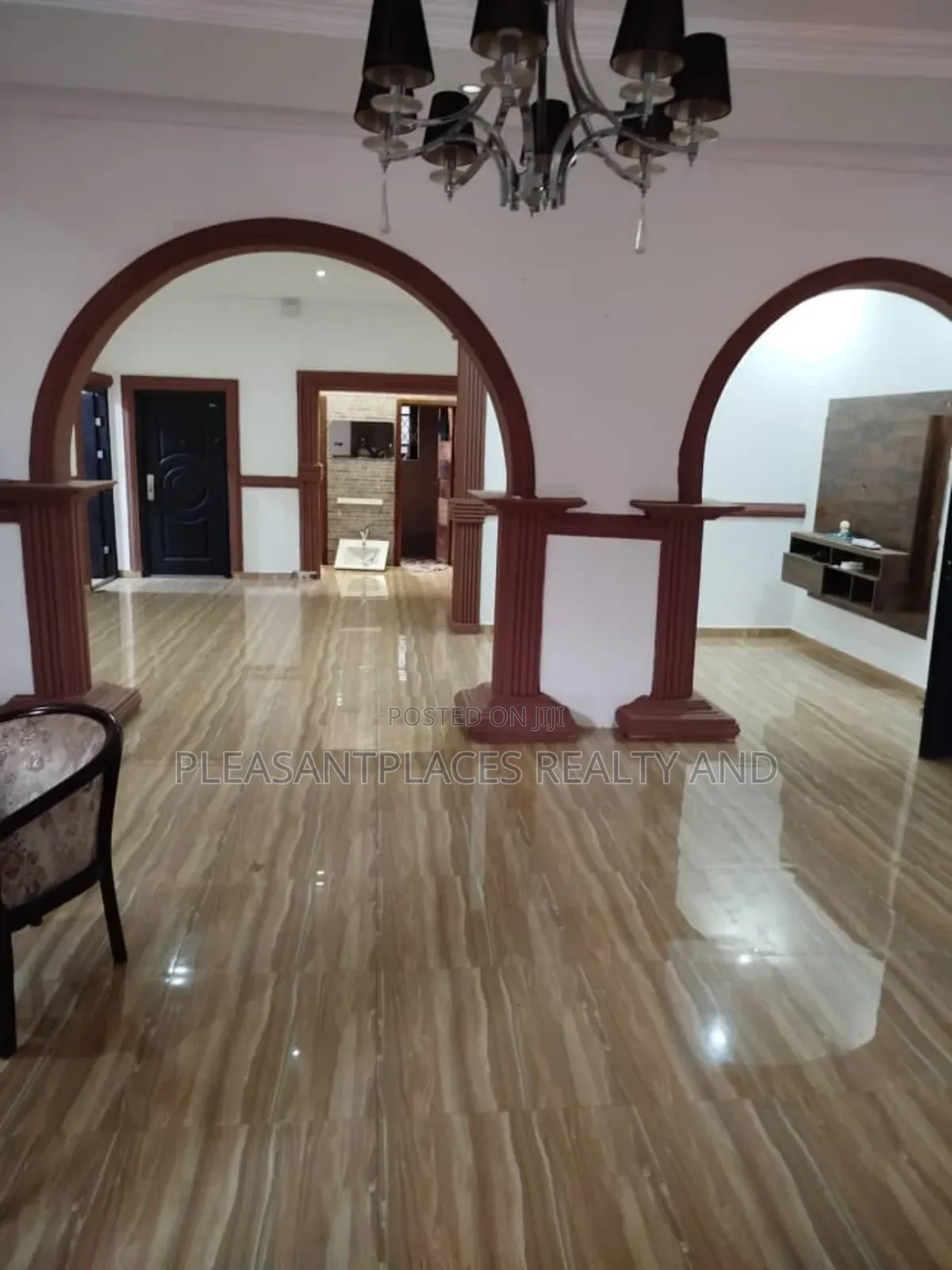 4bdrm House in Pleasantplaces, Parakuo Estate for sale in Parakuo Estate