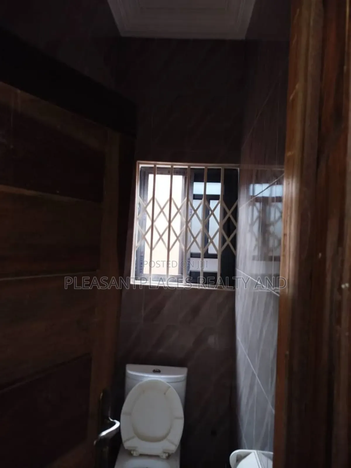 4bdrm House in Pleasantplaces, Parakuo Estate for sale in Parakuo Estate